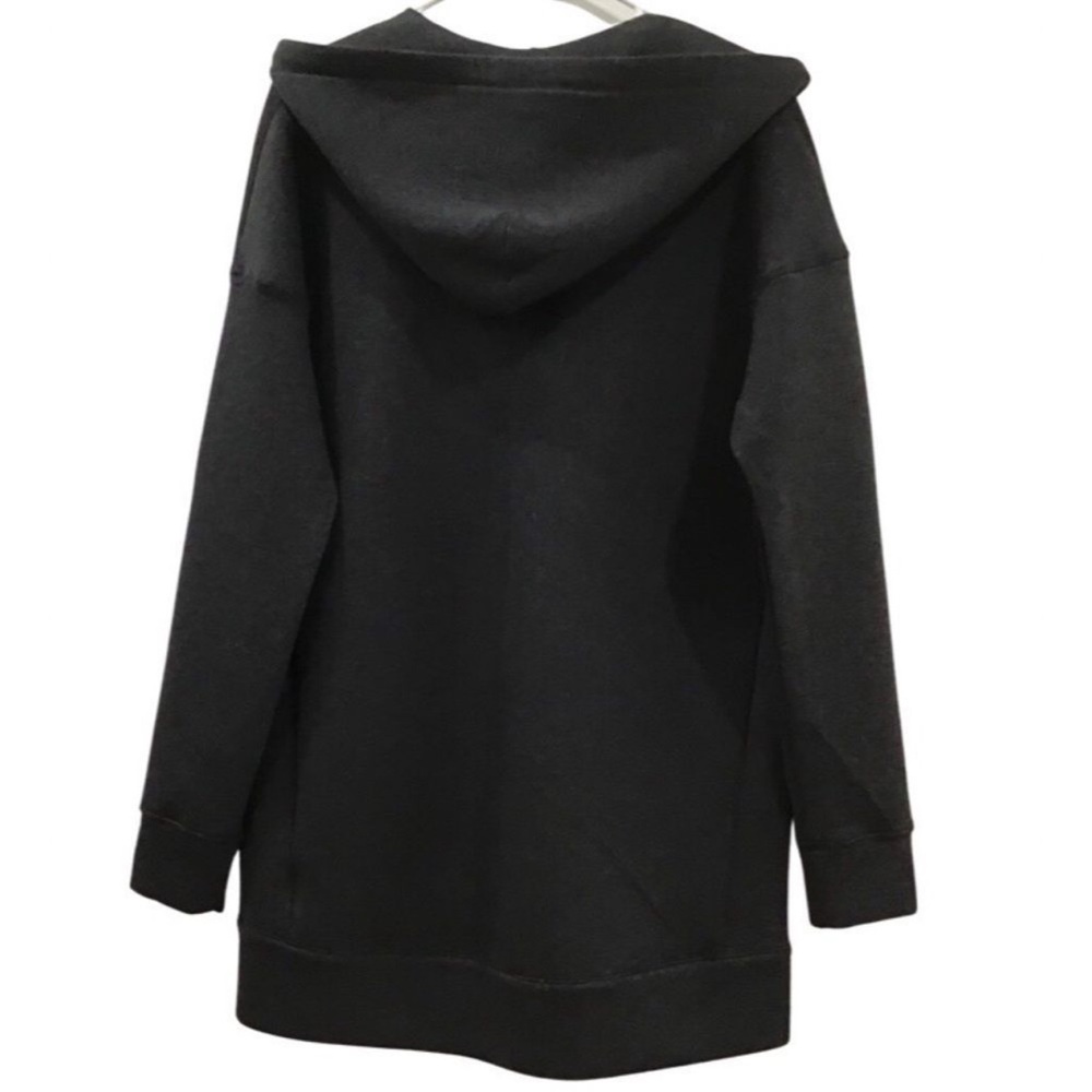 New Balance Women's Black Utility Jacket - Picture 2 of 4